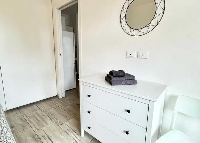 Apartament Casa Castel Franco Finale Ligure